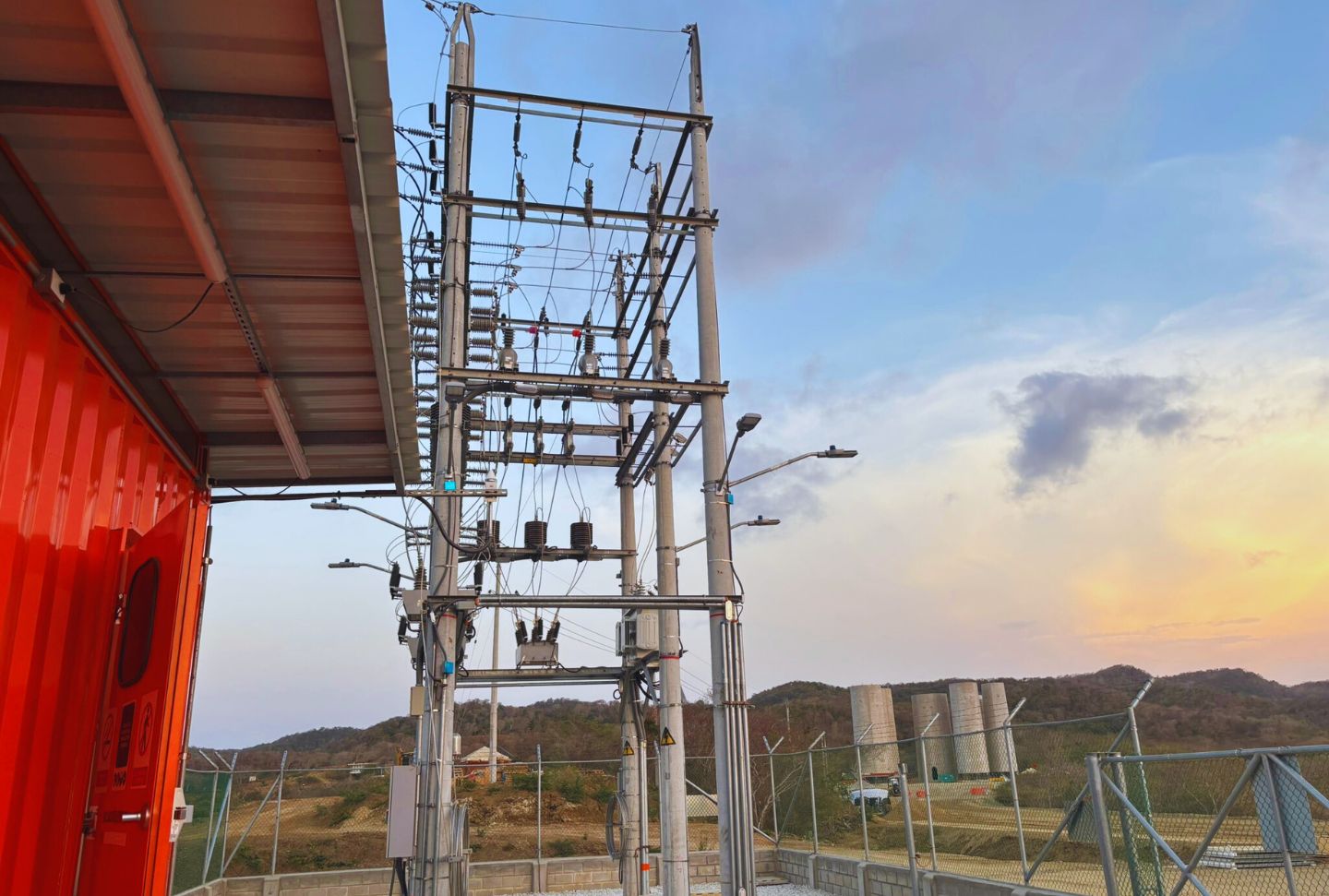 Integración inteligente de energía eólica en la red de distribución